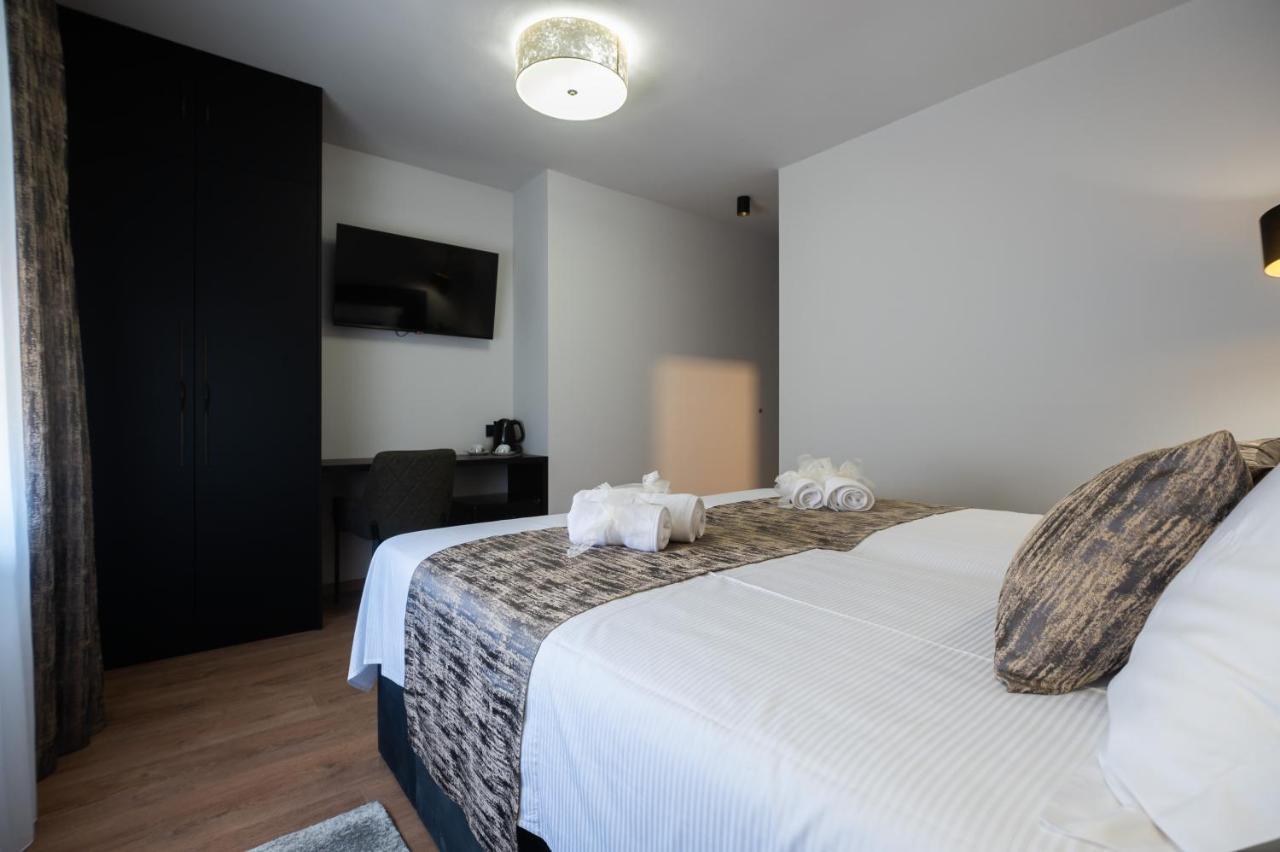 Studio & Rooms Torine Zadar Exterior foto